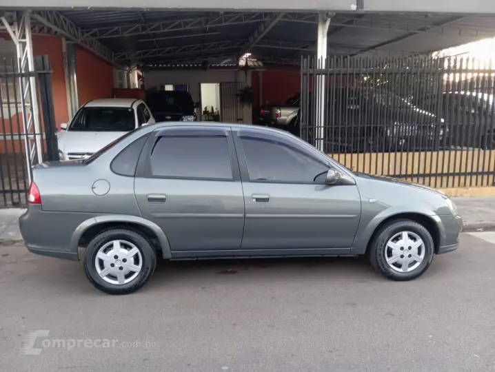 CLASSIC 1.0 MPFI LS 8V