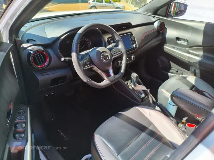 Kicks 1.6 16V 4P FLEXSTART XPLAY XTRONIC AUTOMÁTICO CVT