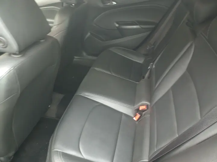 CRUZE 1.4 LT