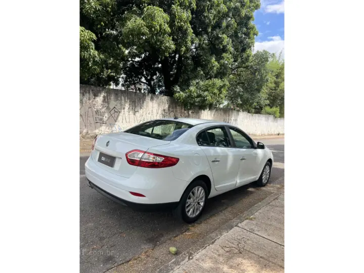 FLUENCE 2.0 DYNAMIQUE PLUS 16V FLEX 4P AUTOMÁTICO