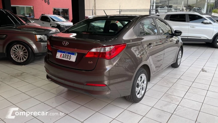 HYUNDAI HB20S 1.6 COMFORT PLUS 16V