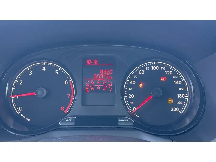 VOYAGE 1.0 12V MPI TOTAL FLEX 4P MANUAL