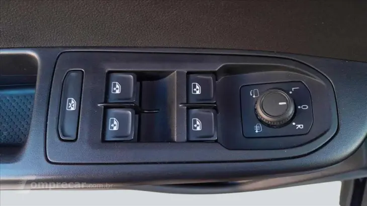 TAOS 1.4 250 TSI TOTAL FLEX HIGHLINE AUTOMÁTICO