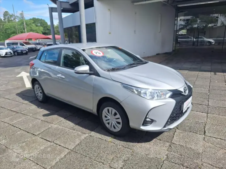 YARIS 1.5 16V FLEX XL MULTIDRIVE