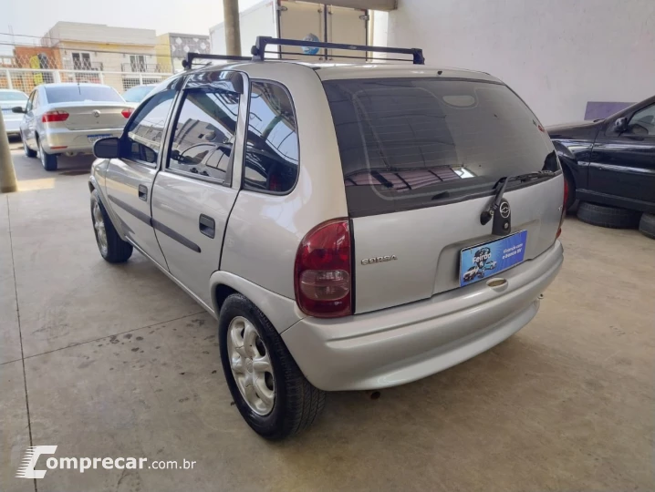 Corsa Hatch Wind 1.0