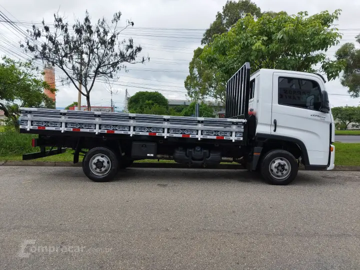 Delivery Express 2025 + Carroceria Nova