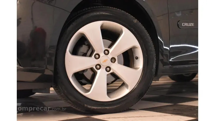 CRUZE SEDAN - 1.8 LT 16V 4P AUTOMÁTICO