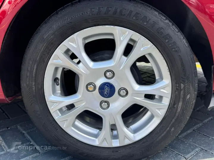 FIESTA 1.6 SE Sedan 16V