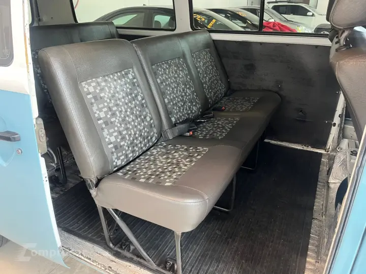 KOMBI 1.6 MI STD 8V ÁLCOOL 3P MANUAL