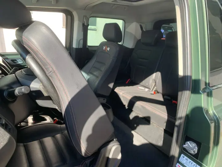 T-4 TX4 4x4 3.2 20V Cap.Ríg Diesel Aut.