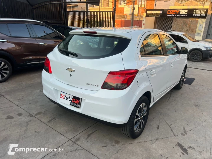 ONIX 1.4 MPFI LTZ 8V