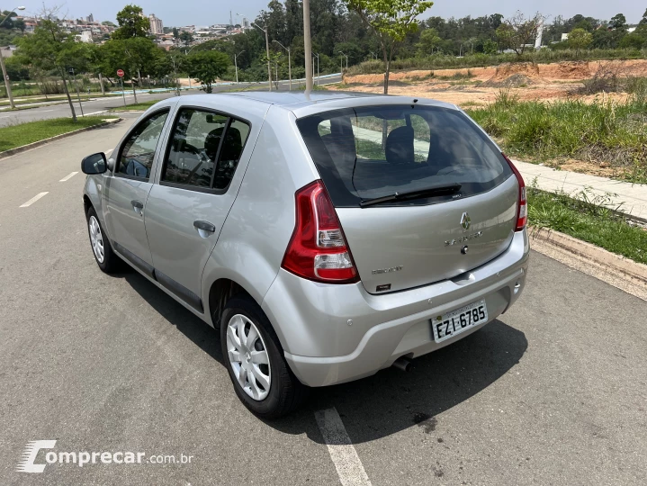 SANDERO 1.6 Expression 8V