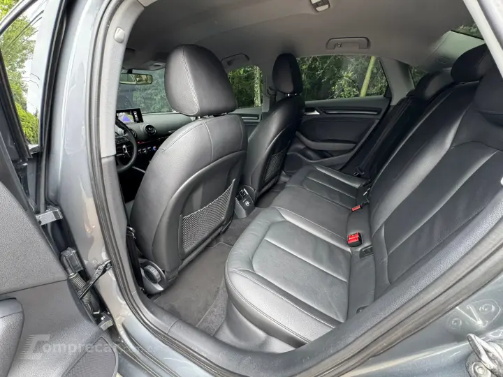 A3 1.4 TFSI Sedan Ambiente 16V