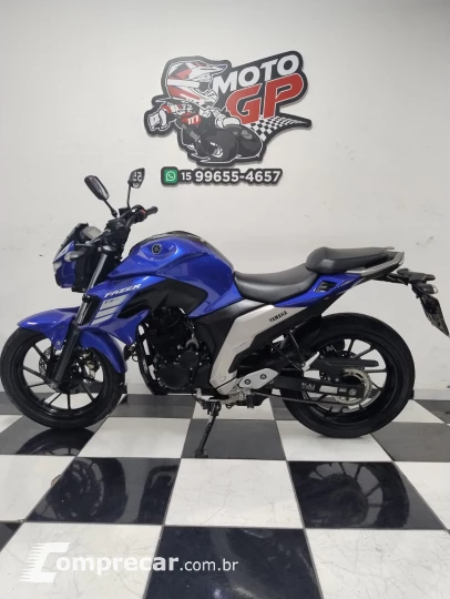 Fazer 250 FZ25