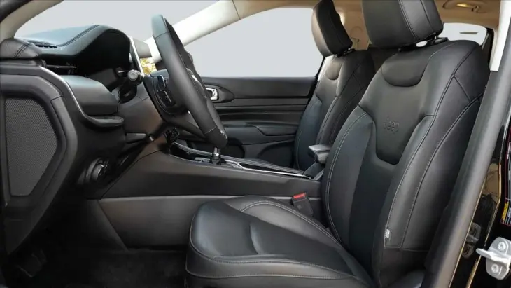 COMPASS 1.3 T270 TURBO FLEX LONGITUDE AT6