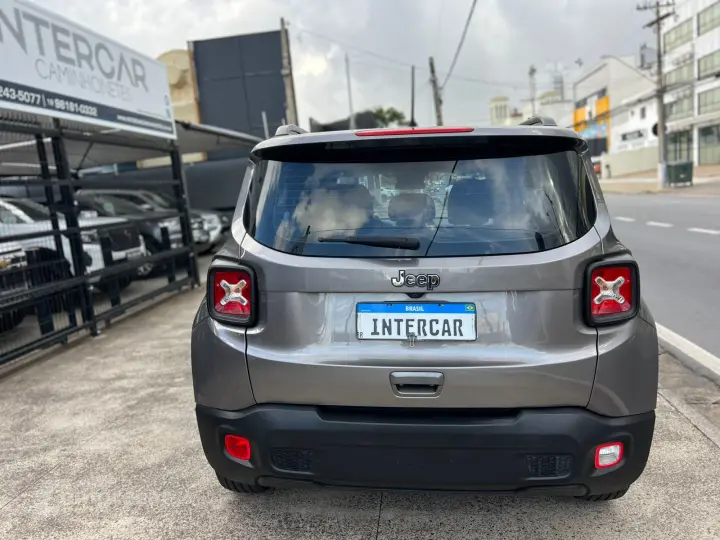 RENEGADE 1.8 16V Sport