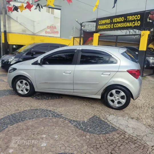 ONIX HATCH LT 1.4 8V FlexPower 5p Mec.