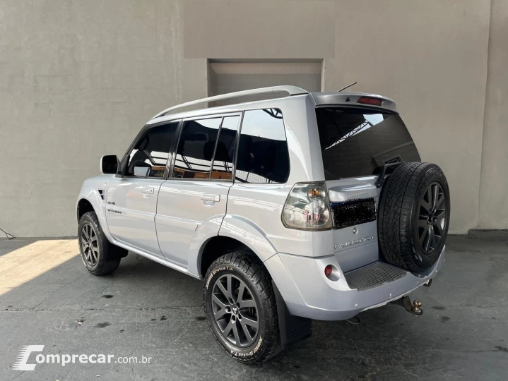 Pajero TR4 2.0/ 2.0 Flex 16V 4x4 Aut.