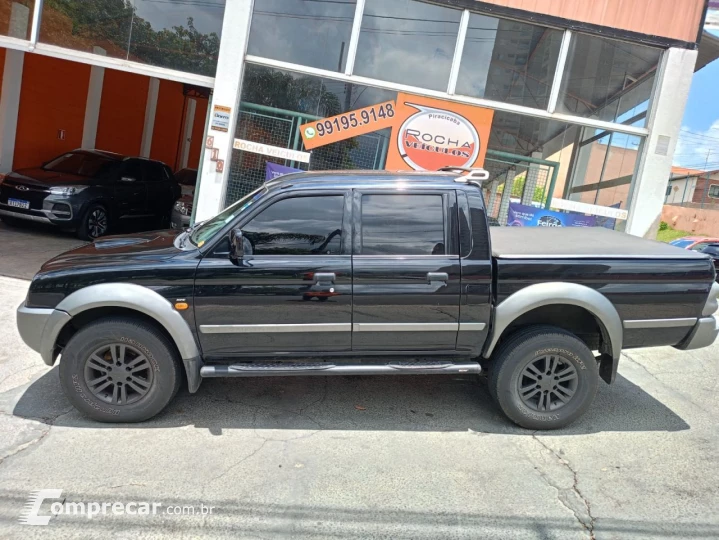 L 200 Outdoor 2.5 HPE 4X4 CABINE DUPLA TURBO DIESEL INTERCOO