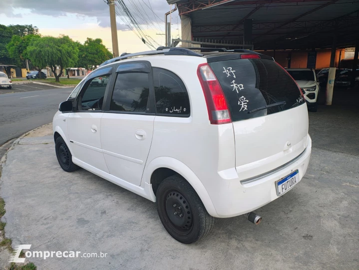 Meriva Joy 1.8