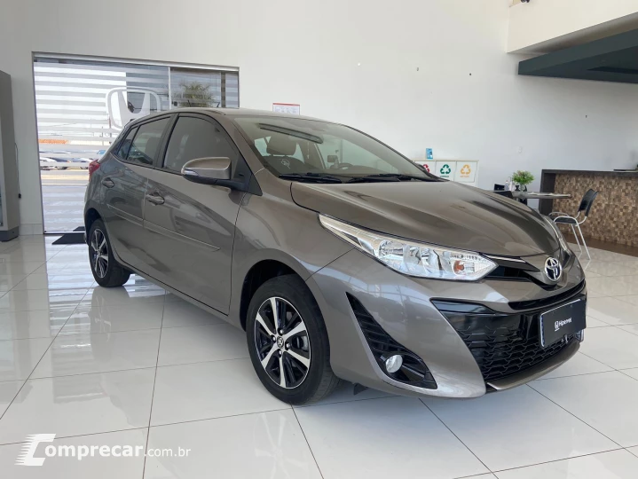 YARIS 1.5 16V Sedan XS Connect