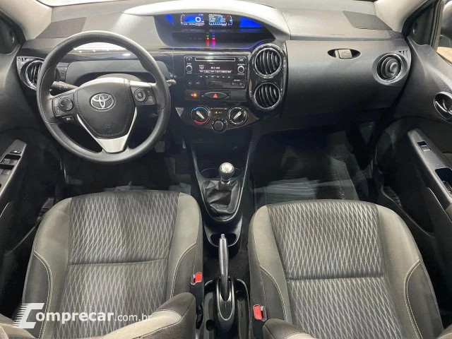 ETIOS HATCH - 1.5 X PLUS 16V 4P MANUAL