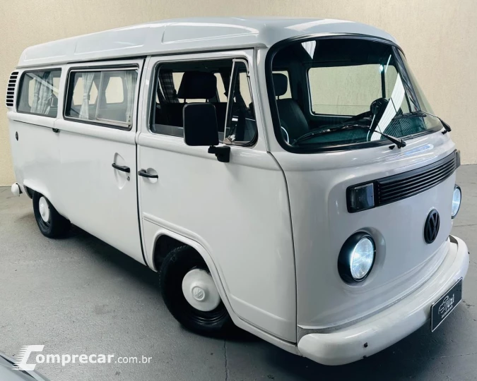 KOMBI 1.6 MI Carat 8V