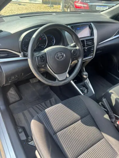 YARIS HATCH XL 1.5 AUTOMATICO