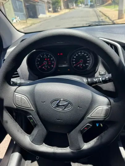 HB20 1.6 Comfort Plus 16V