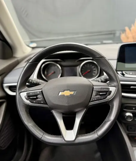 TRACKER 1.2 Turbo Premier