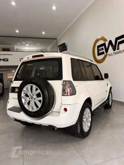 Pajero TR4 2.0/ 2.0 Flex 16V 4x4 Aut.