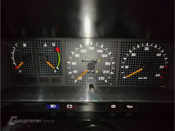 Caravan Comodoro 4.1/2.5