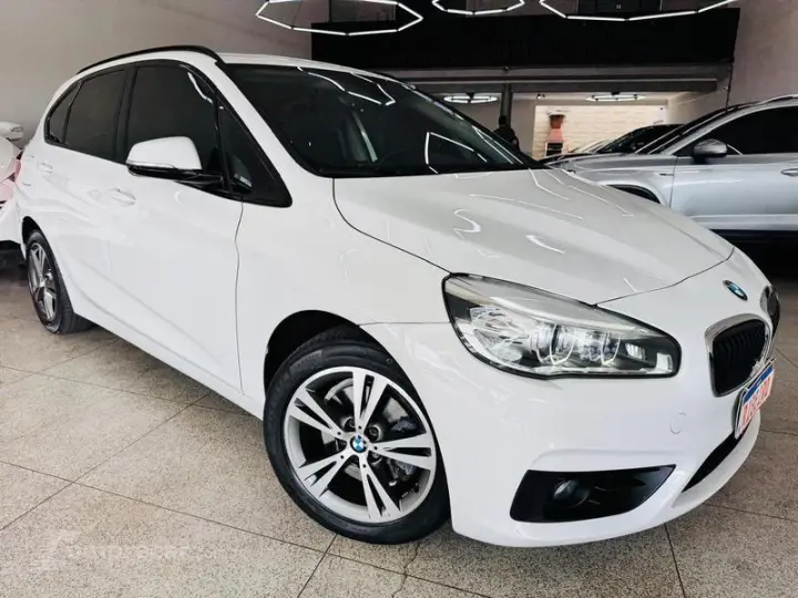 220I TOURER ACTIVE FLEX 2.0 TB AUT.