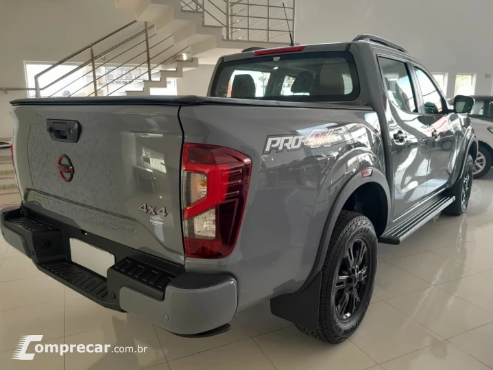 Frontier 2.3 16V PRO4X CABINE DUPLA 4X4 BI-TURBO DIESEL AUTO