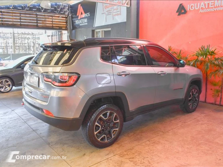 COMPASS 2.0 16V DIESEL TRAILHAWK 4X4 AUTOMÁTICO