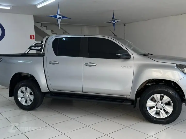 HILUX 2.8 SR 4X4 CD 16V DIESEL 4P AUTOMÁTICO
