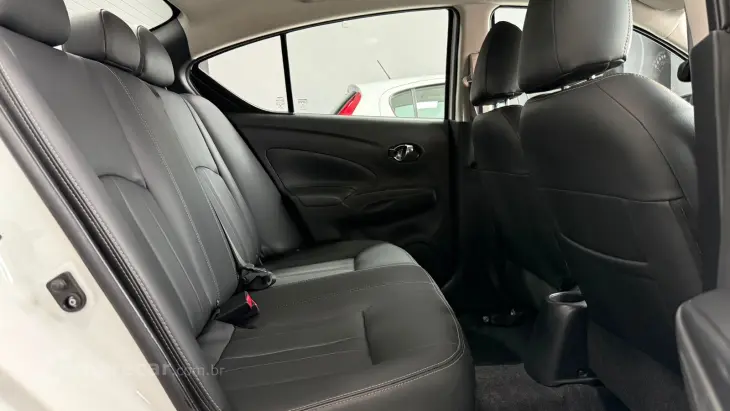 VERSA 1.6 16vstart V-drive Premium