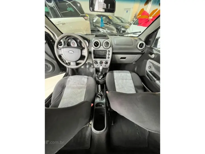 FIESTA 1.6 MPI SEDAN 8V FLEX 4P MANUAL