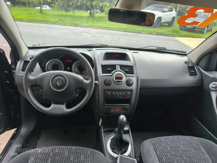 MEGANE 1.6 DYNAMIQUE GRAND TOUR 16V FLEX 4P MANUAL