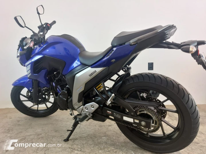 YAMAHA FZ25 FAZER ABS