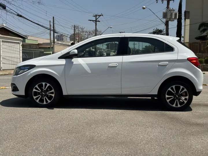 ONIX 1.4 MPFI LTZ 8V