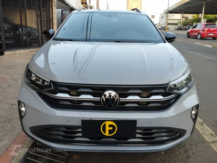 Nivus 1.0 4P FLEX 200 TSI HIGHLINE TURBO AUTOMÁTICO