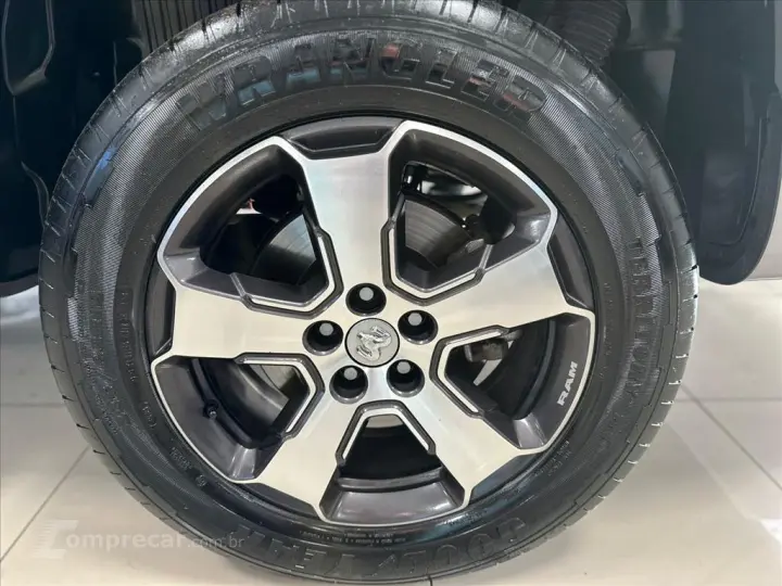 RAMPAGE 2.0 HURRICANE 4 TURBO GASOLINA LARAMIE 4X