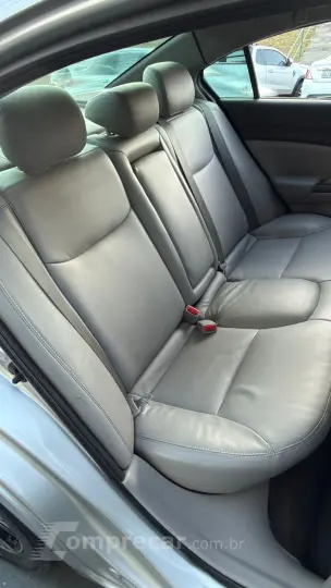 Civic Sedan LXS 1.8/1.8 Flex 16V Aut. 4p