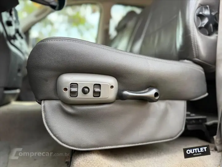 RAM 5.9 2500 SLT 4X4 CD I6 24V TURBO DIESEL 4P AU