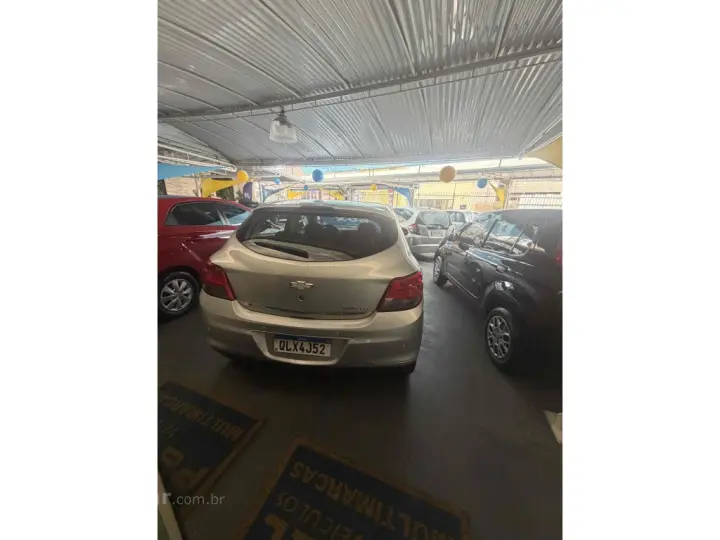 ONIX 1.4 MPFI LTZ 8V FLEX 4P AUTOMÁTICO