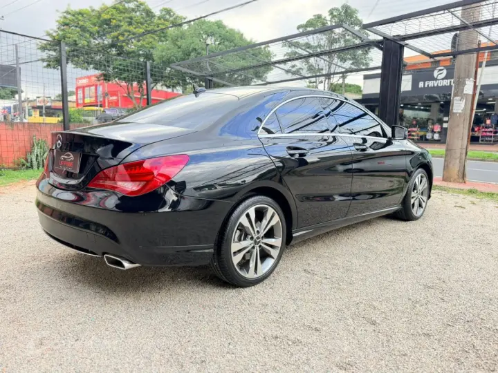 CLA 200 1.6 16V 4P VISION AUTOMÁTICO