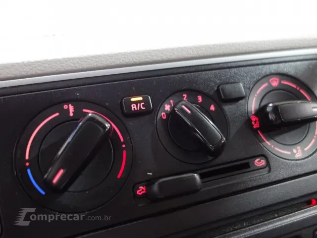 UP - 1.0 TSI MOVE UP 12V 4P MANUAL