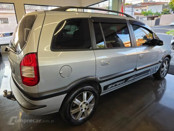 ZAFIRA 2.0 MPFI Elegance 8V