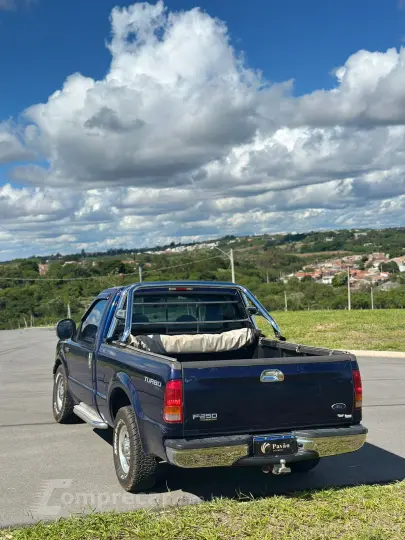 F-250 4.2 XL 4X2 CS V6